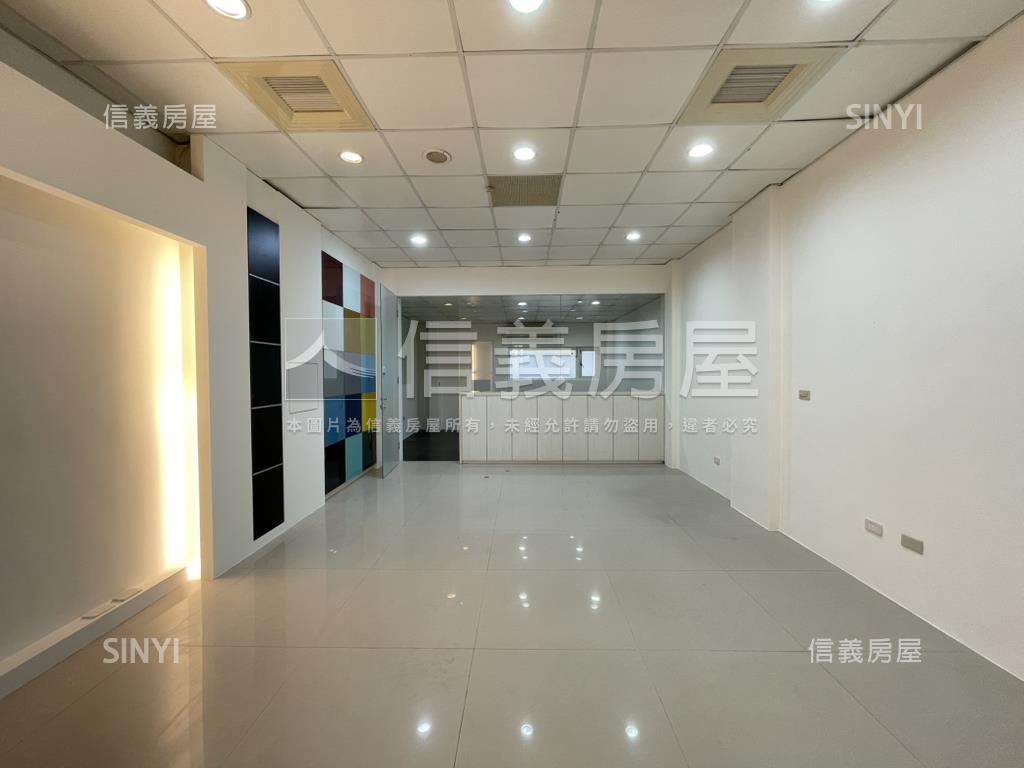 近大魯閣商圈電梯透天店面房屋室內格局與周邊環境