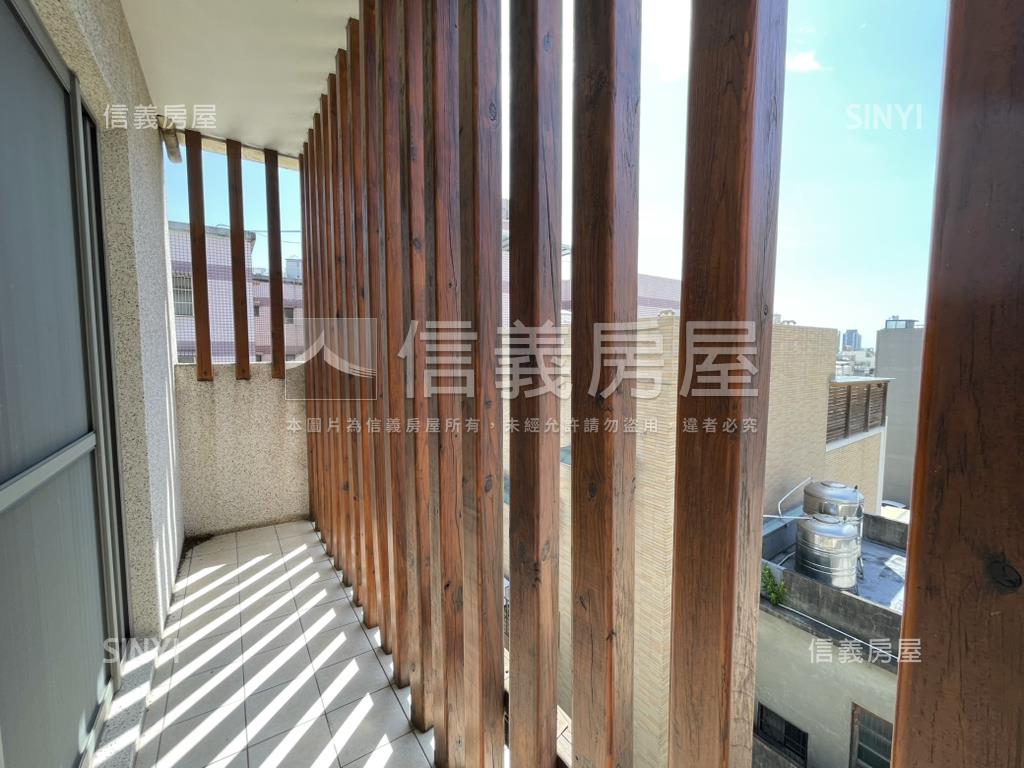 近大魯閣商圈電梯透天店面房屋室內格局與周邊環境