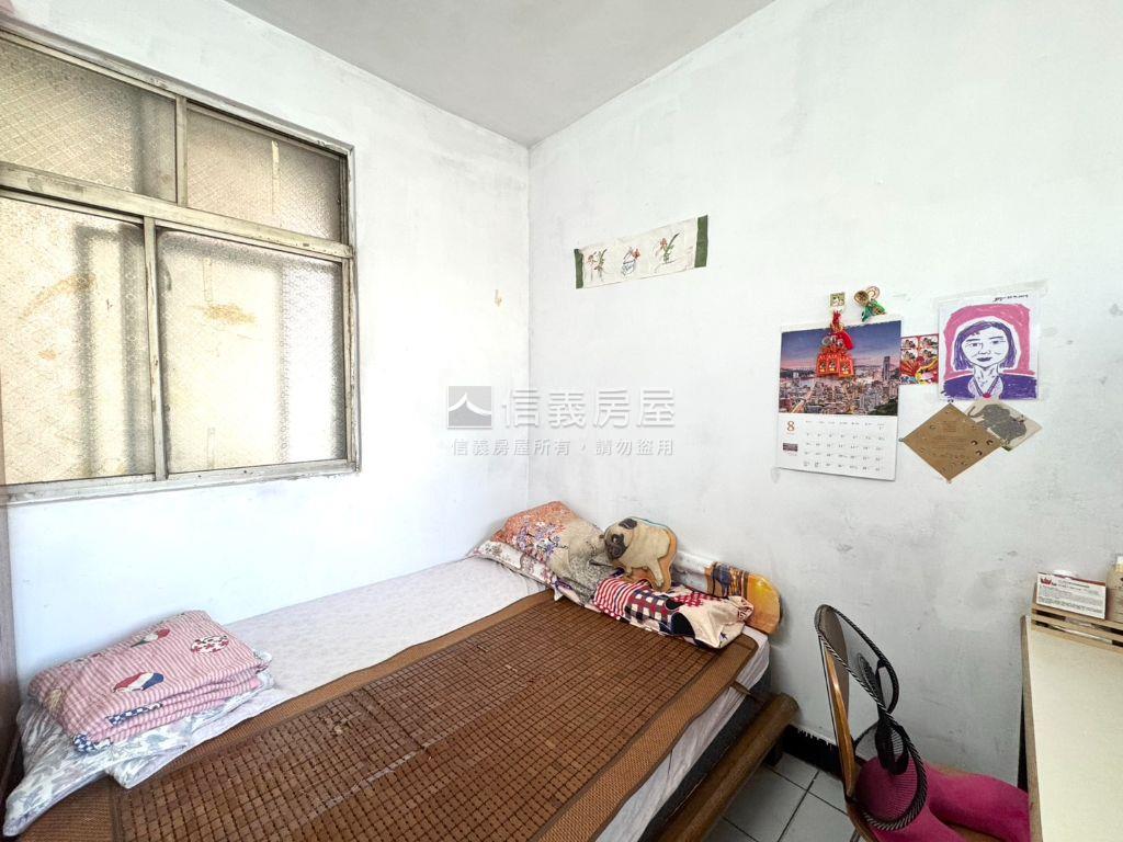 邊間三房獨戶公寓三樓房屋室內格局與周邊環境