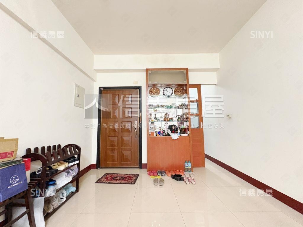 京城貴賓Ｘ兩房平車成家宅房屋室內格局與周邊環境