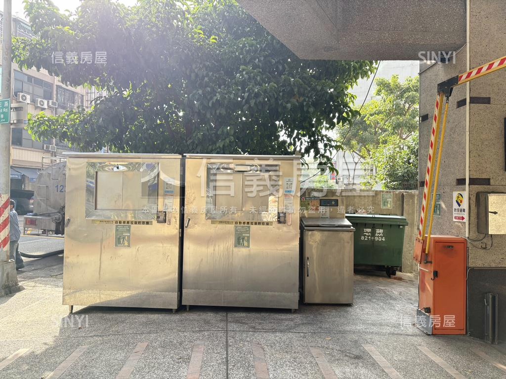 三多復興‧大兩房採光平車房屋室內格局與周邊環境