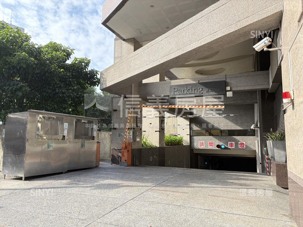 三多復興‧大兩房採光平車房屋室內格局與周邊環境