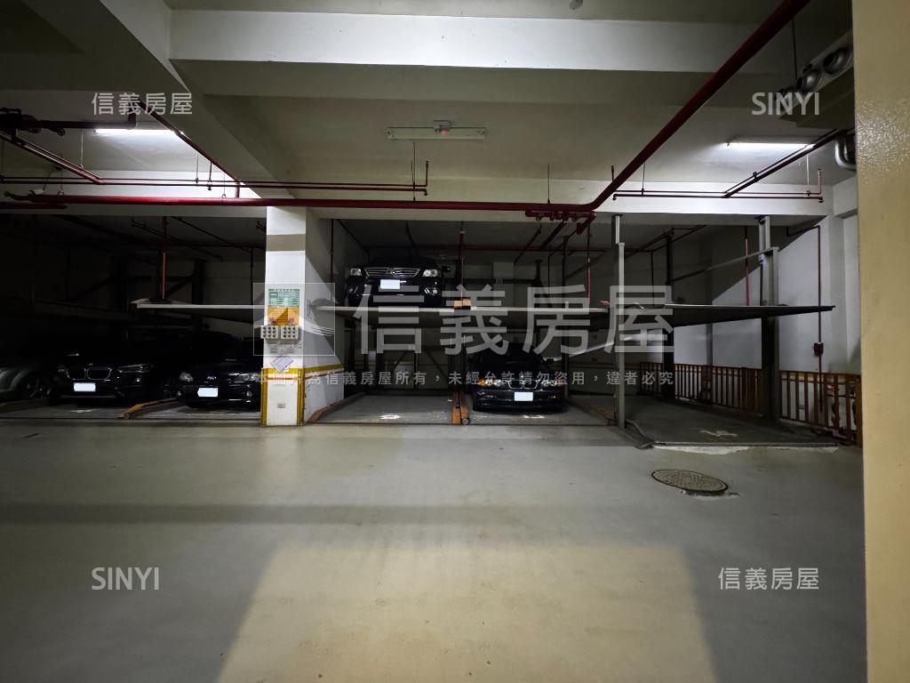 美術園道旁３房車位房屋室內格局與周邊環境