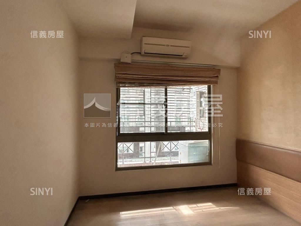 亞灣之星．星光兩房平車房屋室內格局與周邊環境