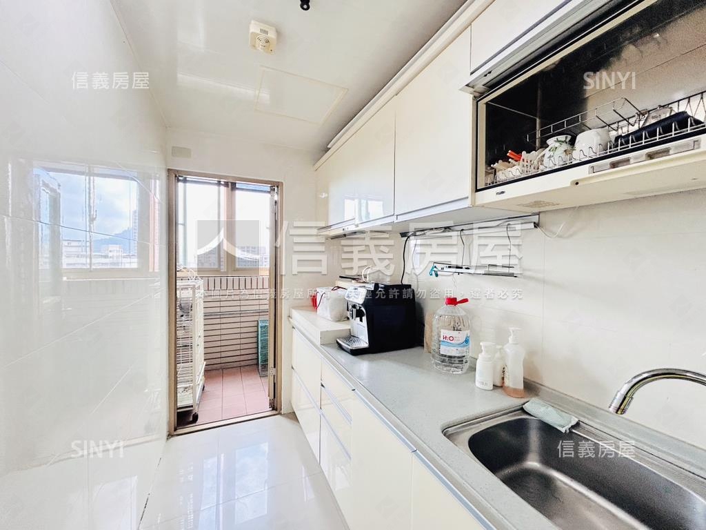 畢卡索景觀自住宅房屋室內格局與周邊環境