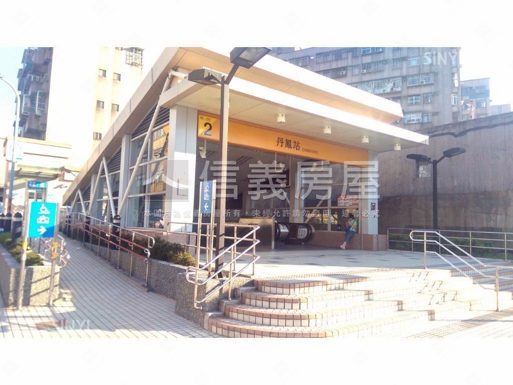 丹鳳捷運．方正大空間房屋室內格局與周邊環境