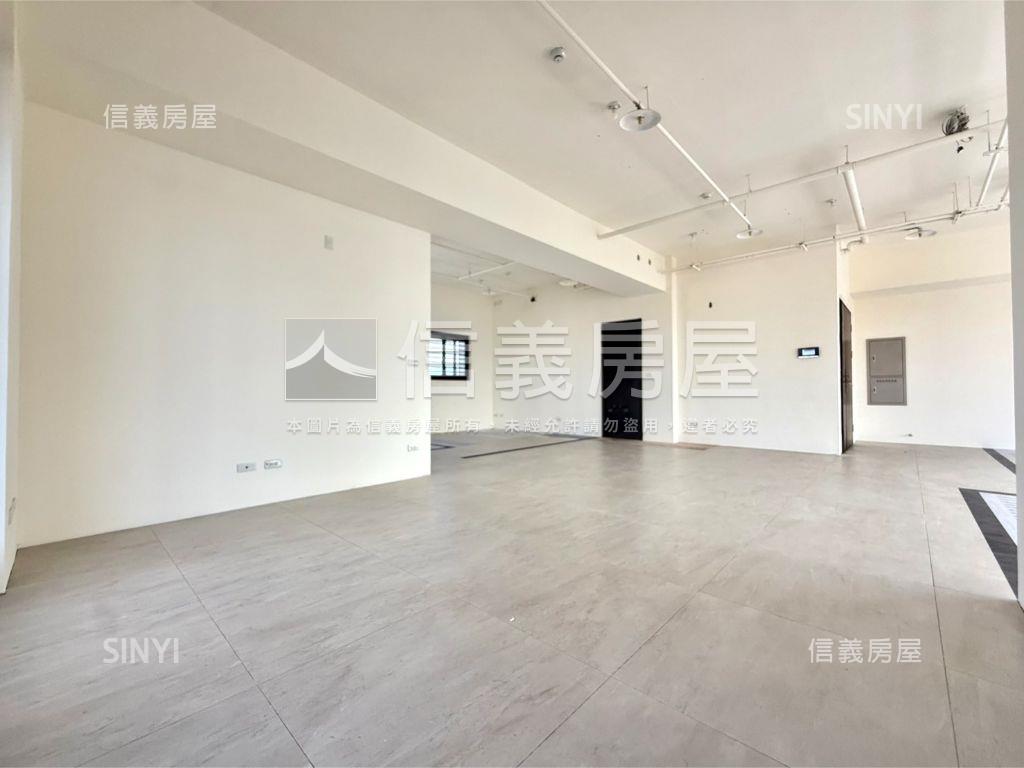 比漾好境頂樓露台戶房屋室內格局與周邊環境