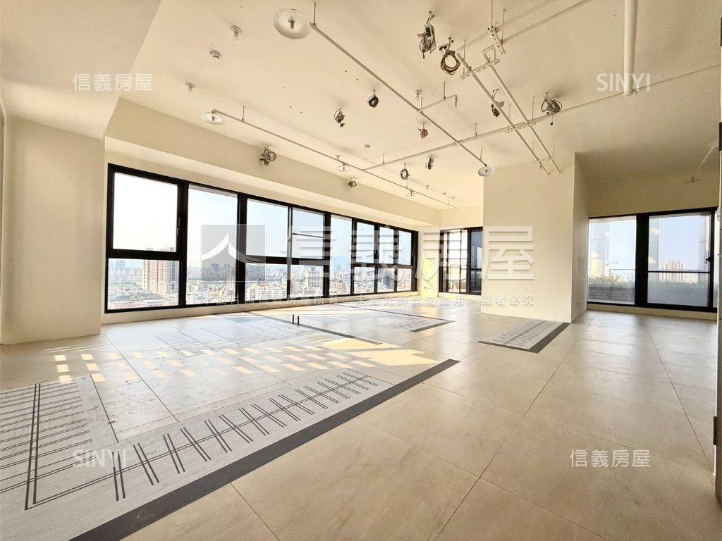 比漾好境頂樓露台戶房屋室內格局與周邊環境