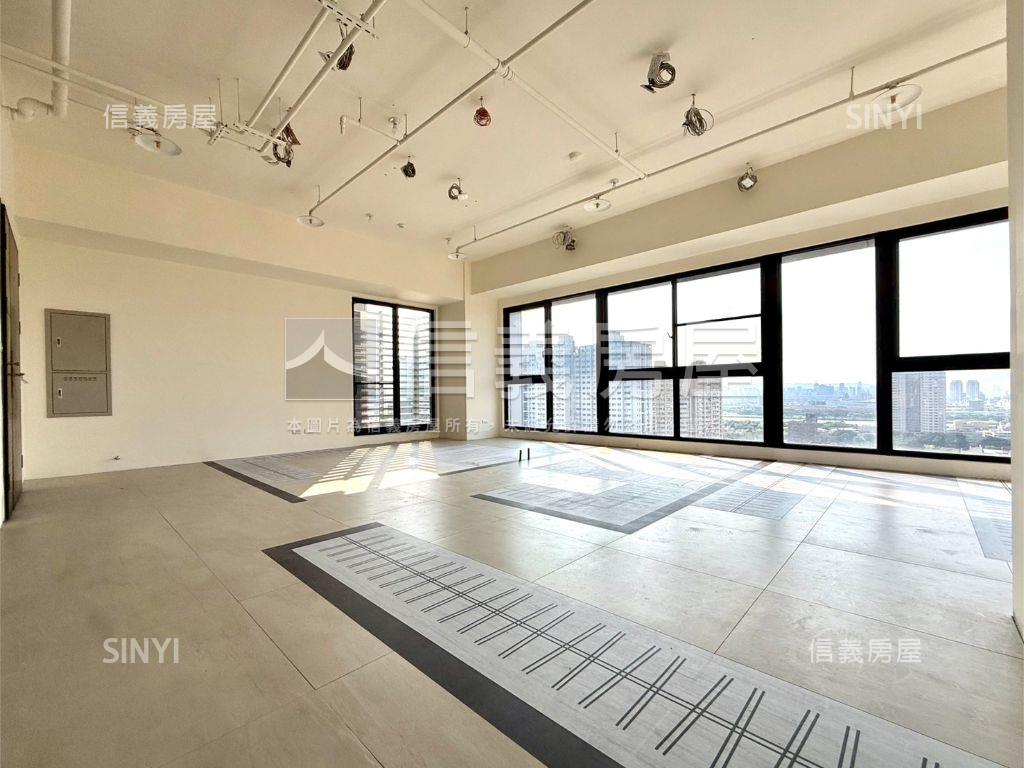 比漾好境頂樓露台戶房屋室內格局與周邊環境