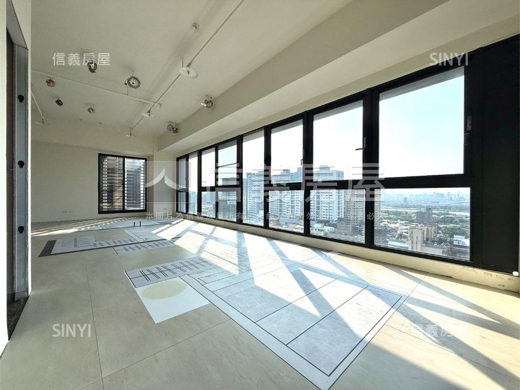 比漾好境頂樓露台戶房屋室內格局與周邊環境