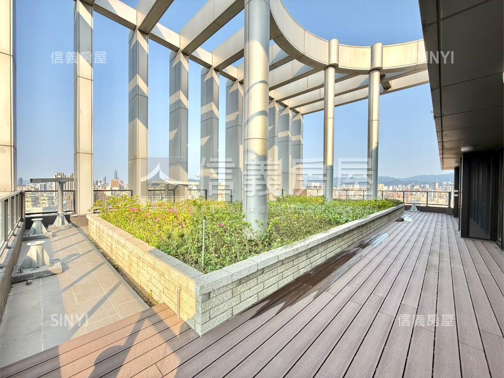 比漾好境頂樓露台戶房屋室內格局與周邊環境