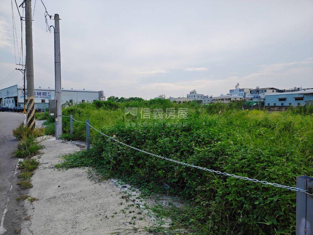 近中投大面寬臨路土地房屋室內格局與周邊環境
