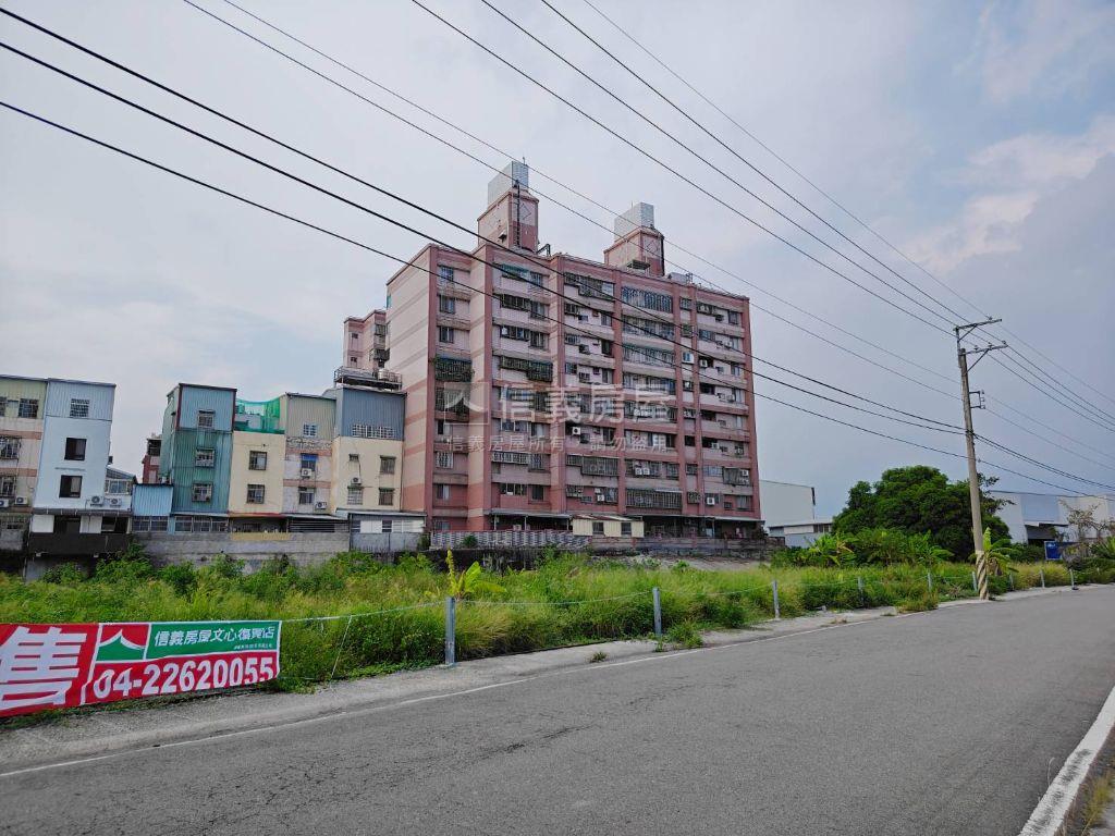 近中投大面寬臨路土地房屋室內格局與周邊環境