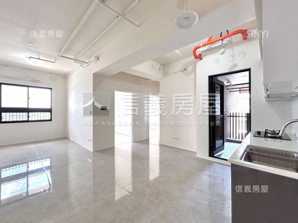 精銳闊次頂樓三房平車房屋室內格局與周邊環境