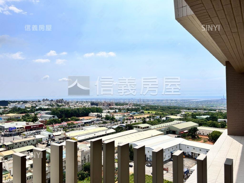 精銳闊次頂樓三房平車房屋室內格局與周邊環境