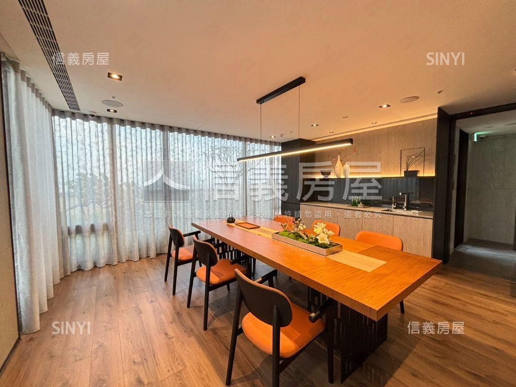 精銳闊次頂樓三房平車房屋室內格局與周邊環境