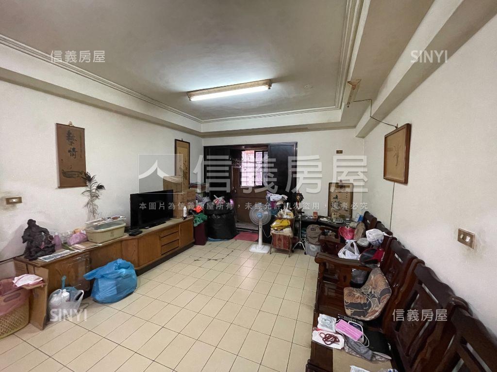 後驛商圈輕鬆成家電梯三房房屋室內格局與周邊環境