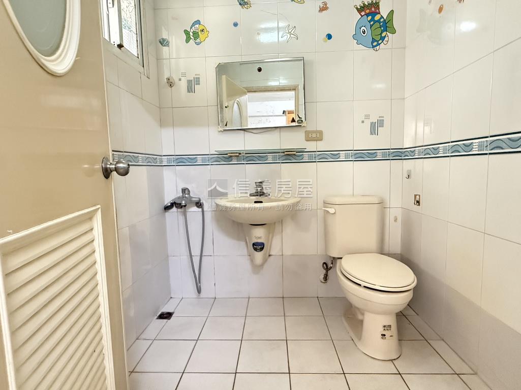 近科工館採光成家美寓房屋室內格局與周邊環境