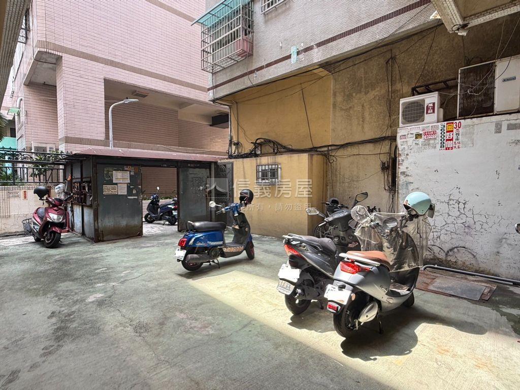 近科工館採光成家美寓房屋室內格局與周邊環境