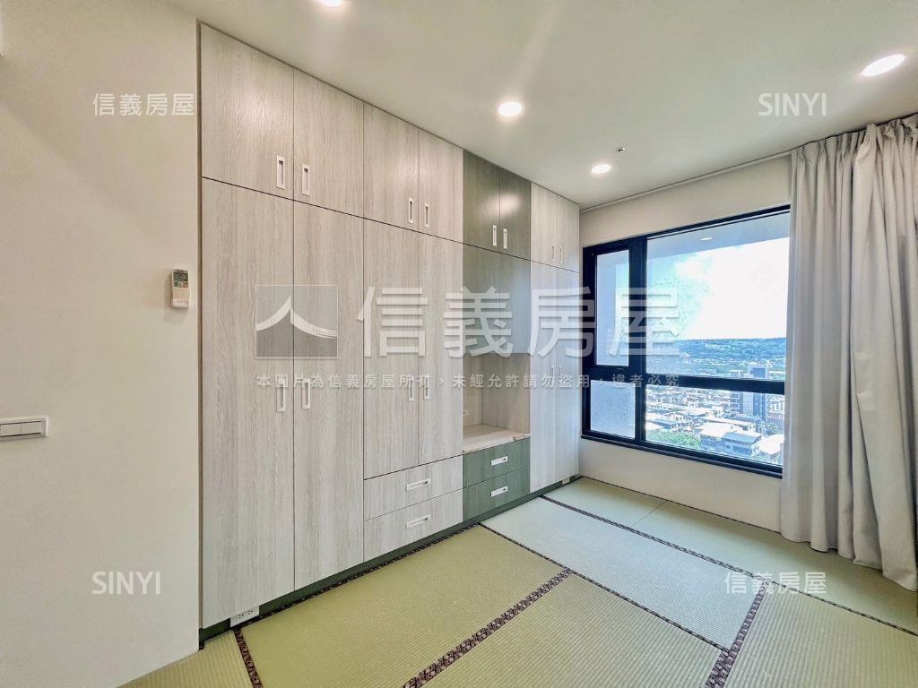 椰林昂遼闊山景大三房房屋室內格局與周邊環境