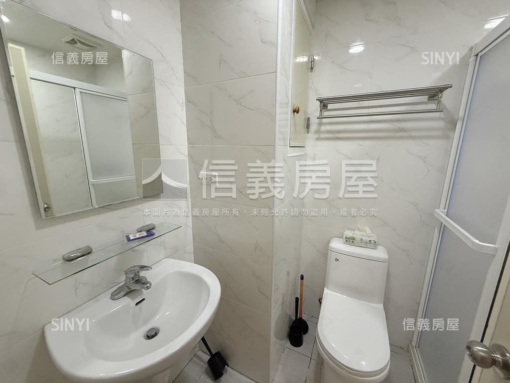 世貿新城美景高樓三房房屋室內格局與周邊環境