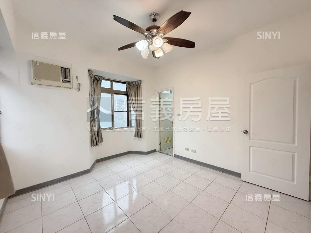 世貿新城美景高樓三房房屋室內格局與周邊環境