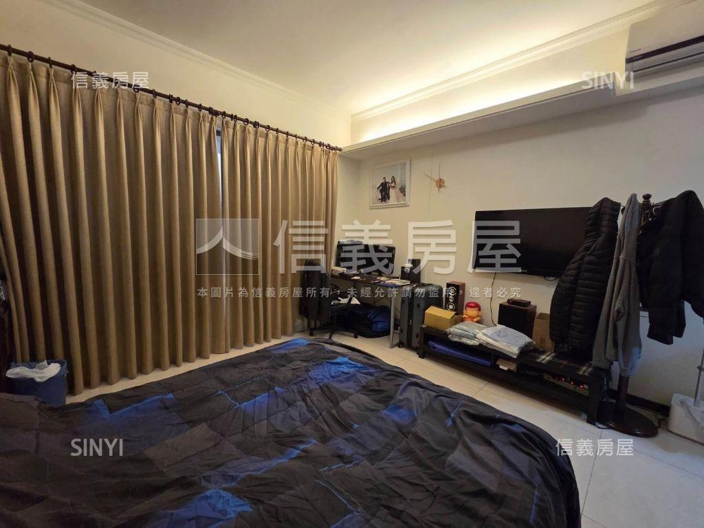 ▲新生北路前棟三房車位▲房屋室內格局與周邊環境