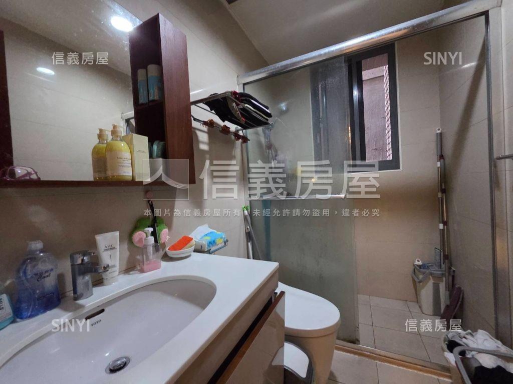 ▲新生北路前棟三房車位▲房屋室內格局與周邊環境