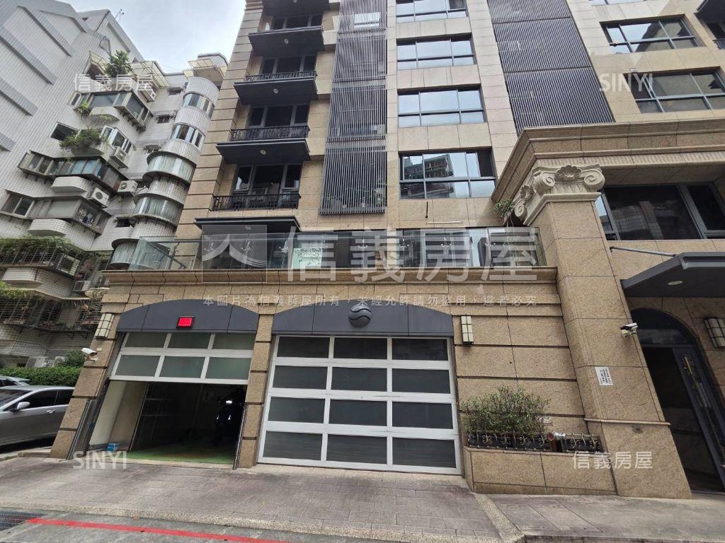 ▲新生北路前棟三房車位▲房屋室內格局與周邊環境