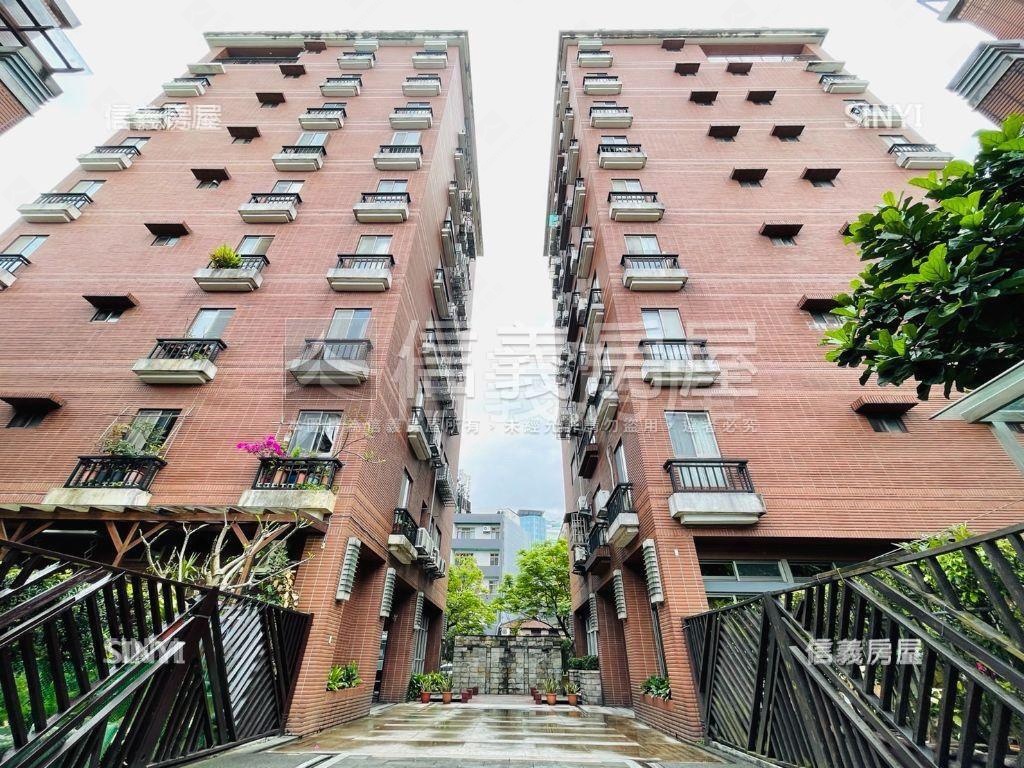 南軟稀有社區型美透天房屋室內格局與周邊環境