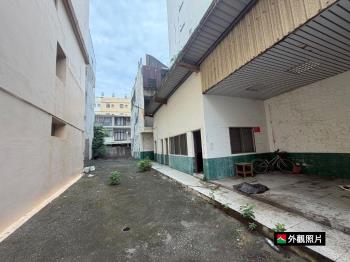 建國正路面寬透店