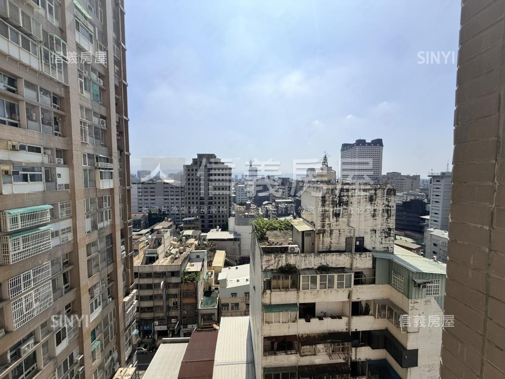 真＊便宜低總價高級套房房屋室內格局與周邊環境