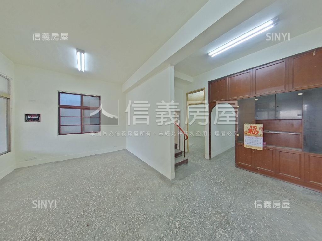 鵬儀路面寬孝親別墅房屋室內格局與周邊環境