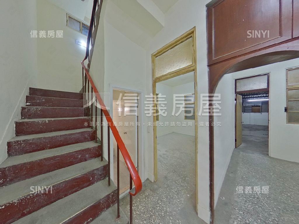 鵬儀路面寬孝親別墅房屋室內格局與周邊環境