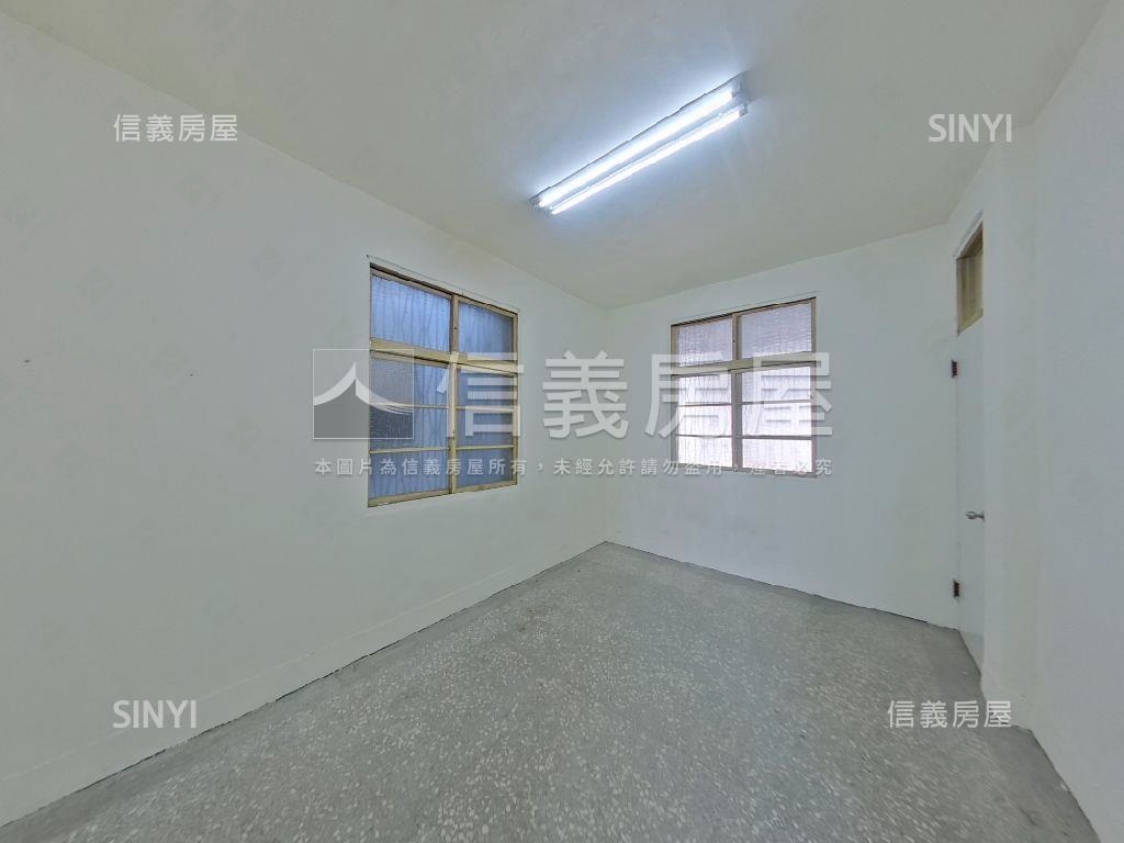 鵬儀路面寬孝親別墅房屋室內格局與周邊環境