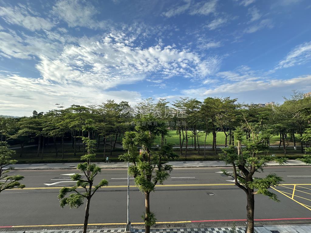 美術皇邑首排景觀房屋室內格局與周邊環境