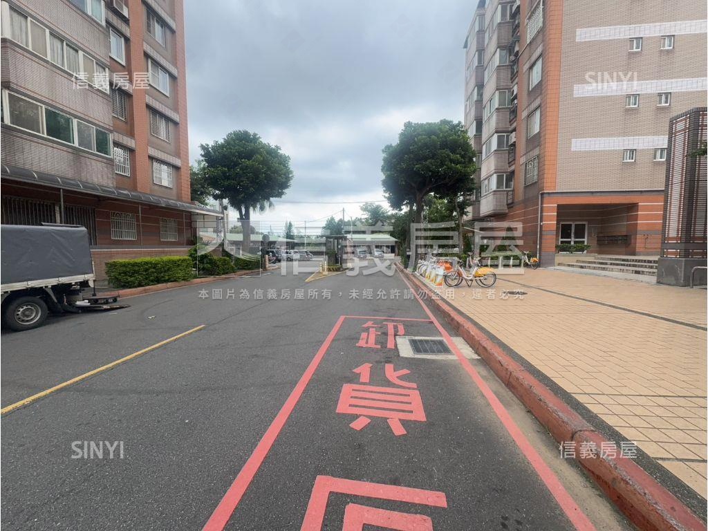 楊梅鵬程萬里優質美透天房屋室內格局與周邊環境