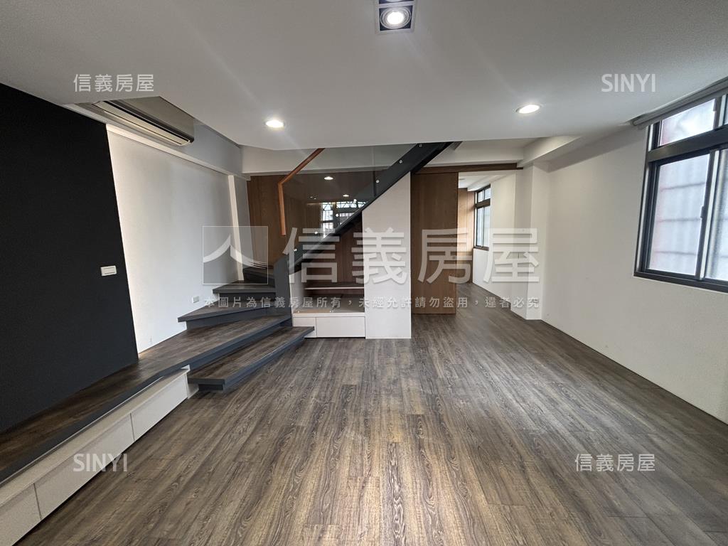 近捷運邊間活路屋況美透店房屋室內格局與周邊環境