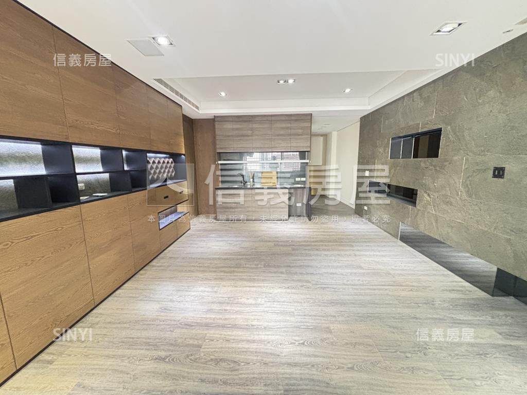 近捷運邊間活路屋況美透店房屋室內格局與周邊環境