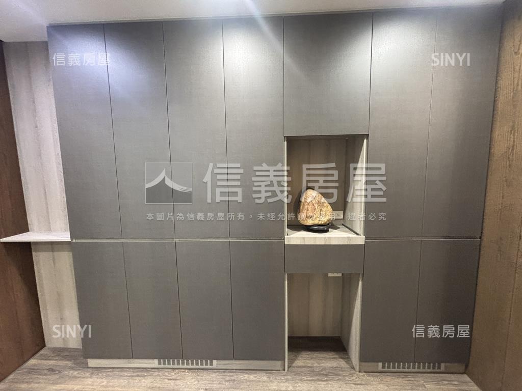 近捷運邊間活路屋況美透店房屋室內格局與周邊環境