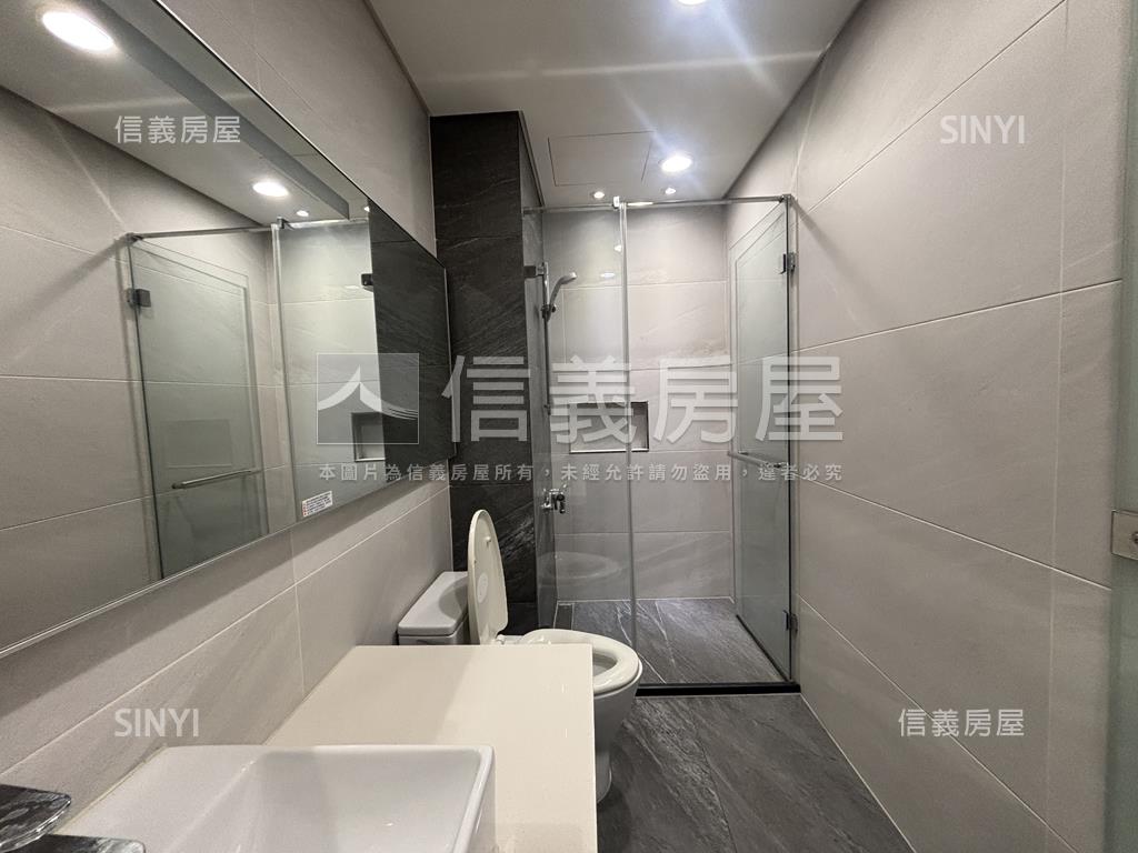 近捷運邊間活路屋況美透店房屋室內格局與周邊環境