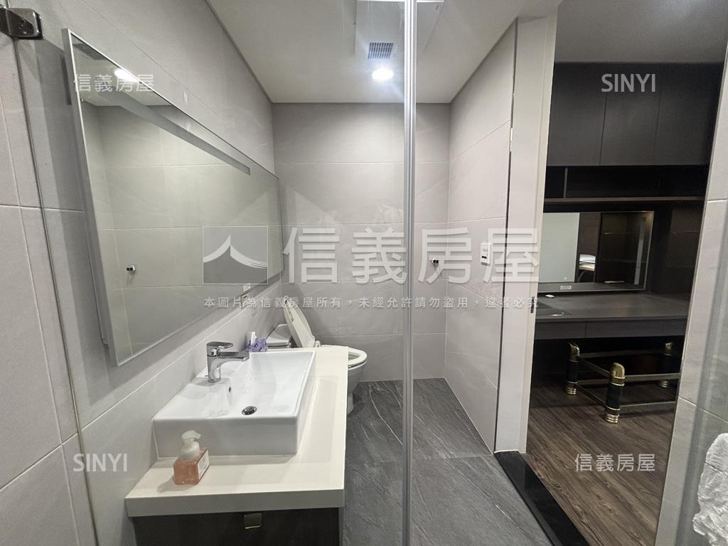 近捷運邊間活路屋況美透店房屋室內格局與周邊環境