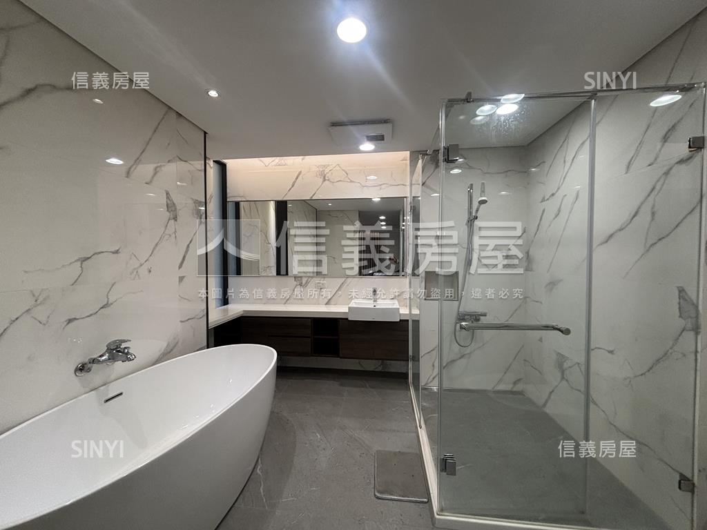 近捷運邊間活路屋況美透店房屋室內格局與周邊環境