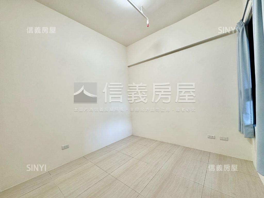 綠海都心朝南採光兩房平車房屋室內格局與周邊環境