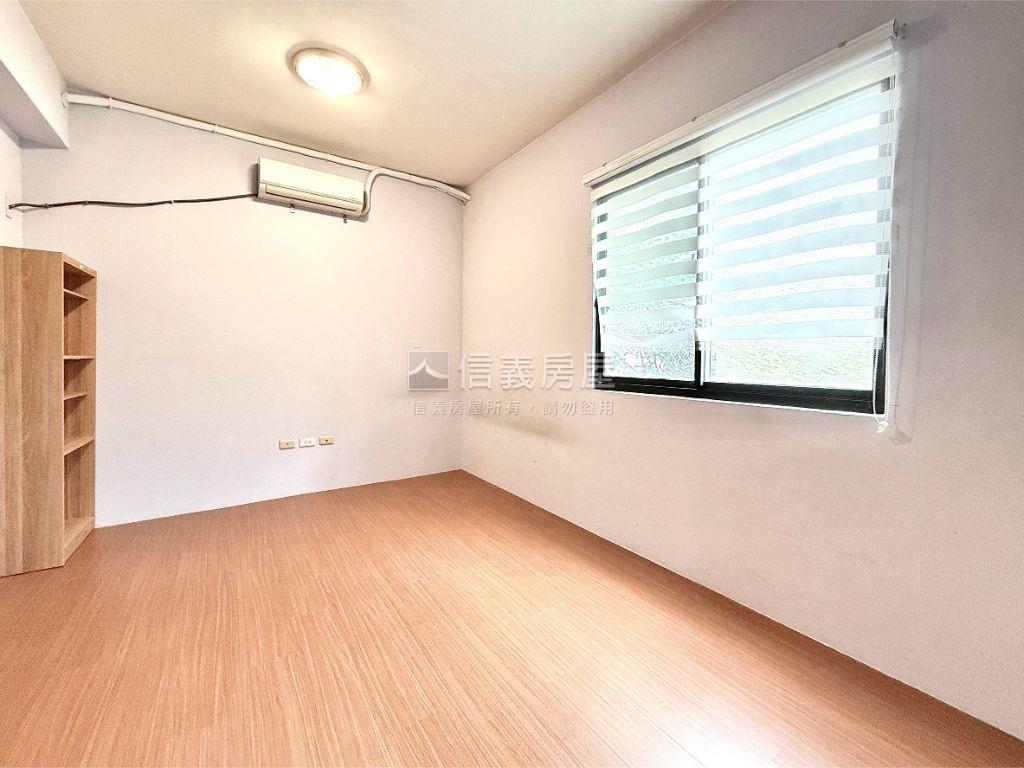 綠藝中科靜謐美墅房屋室內格局與周邊環境