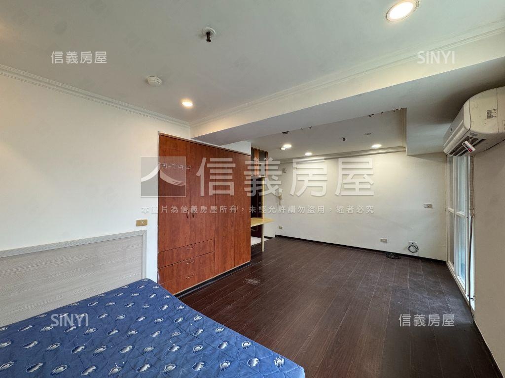 伯爵牡丹遠眺山景一房房屋室內格局與周邊環境