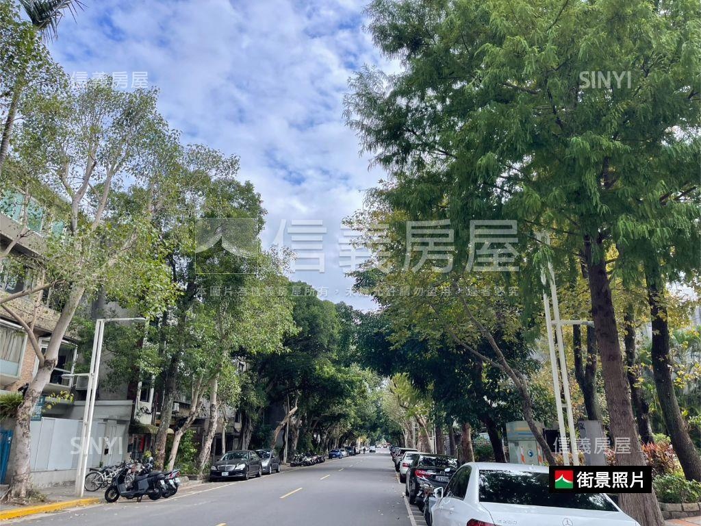 ＜電梯＞新中公園一層一戶房屋室內格局與周邊環境