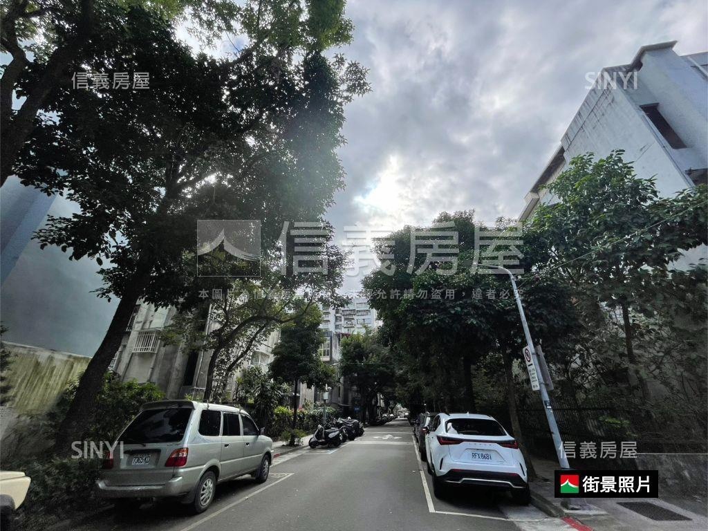 ＜電梯＞新中公園一層一戶房屋室內格局與周邊環境