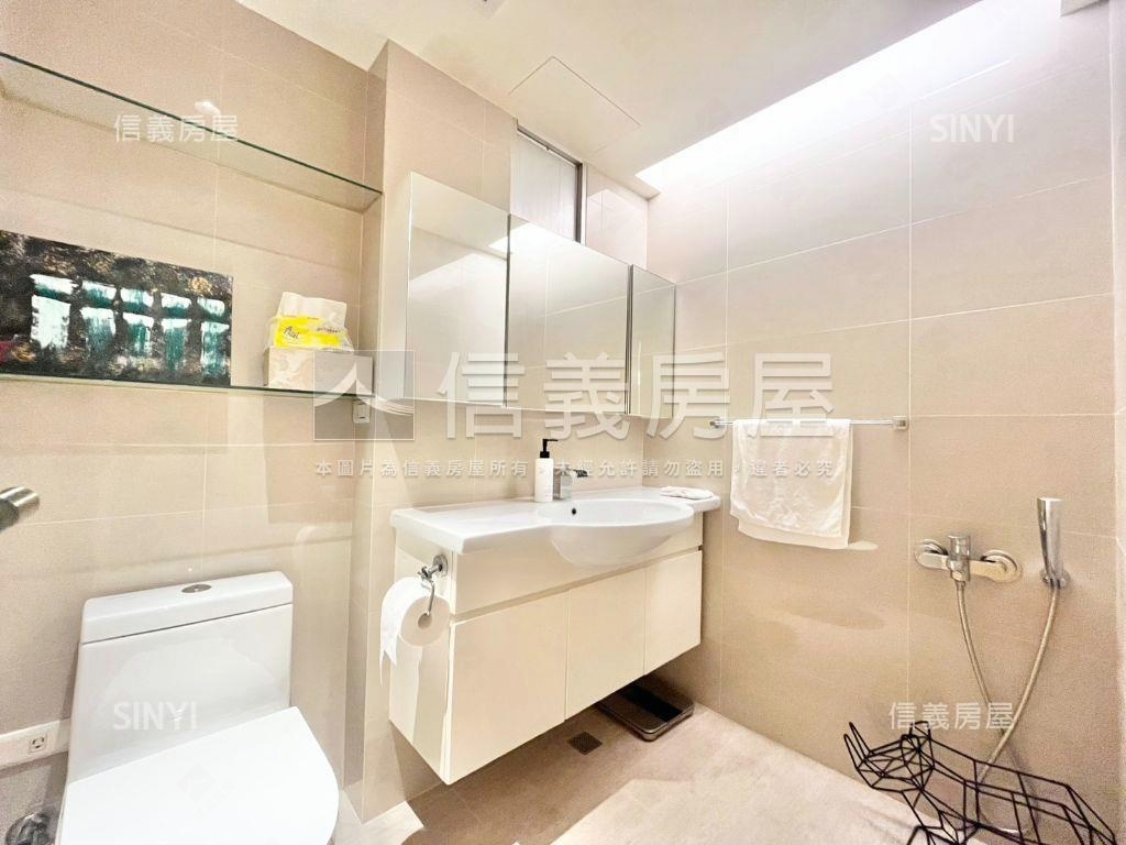 稀有南京復興美妝高樓三房房屋室內格局與周邊環境