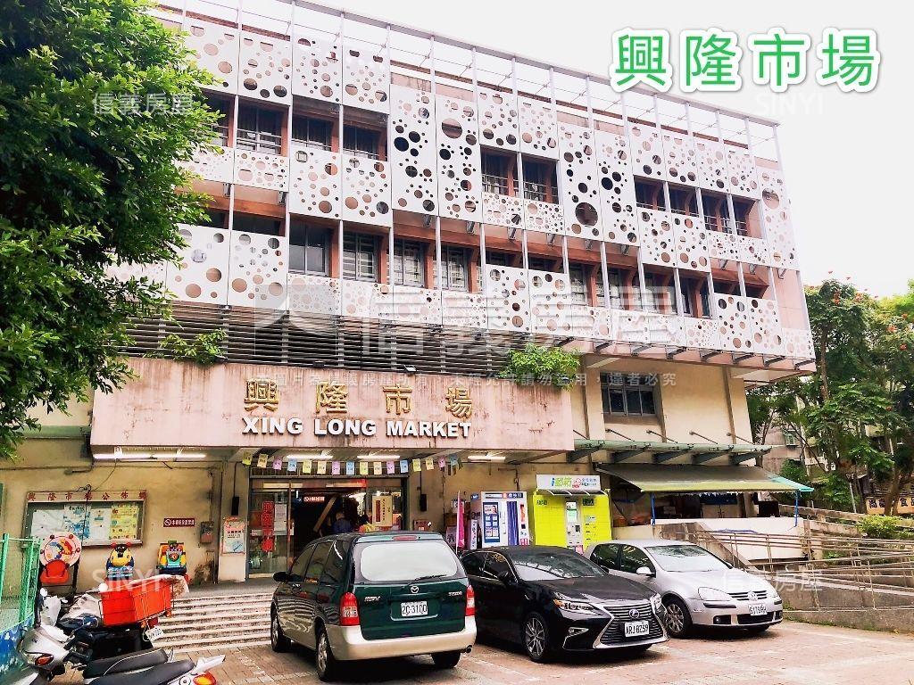 靜心中小學四房大空間房屋室內格局與周邊環境